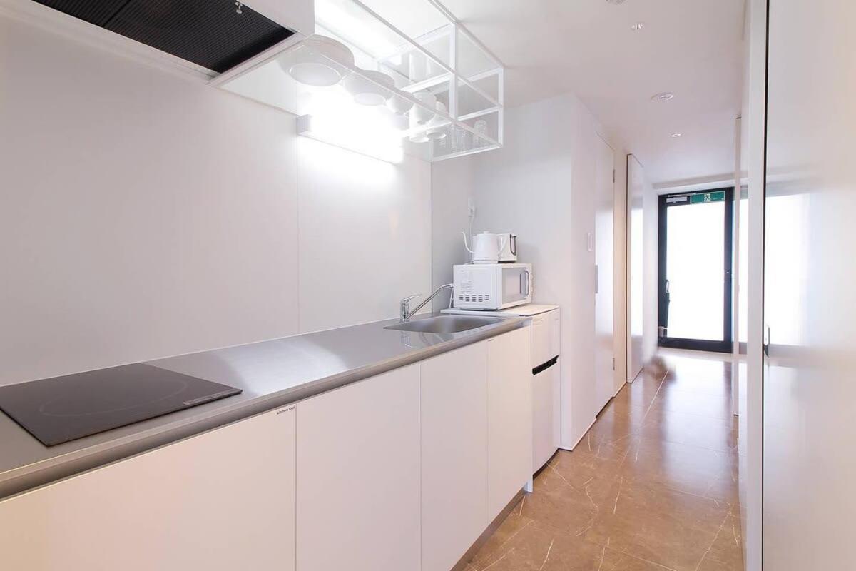 Bhotel Komachi - Breakfast Included - Central Stay Hiroszima Zewnętrze zdjęcie